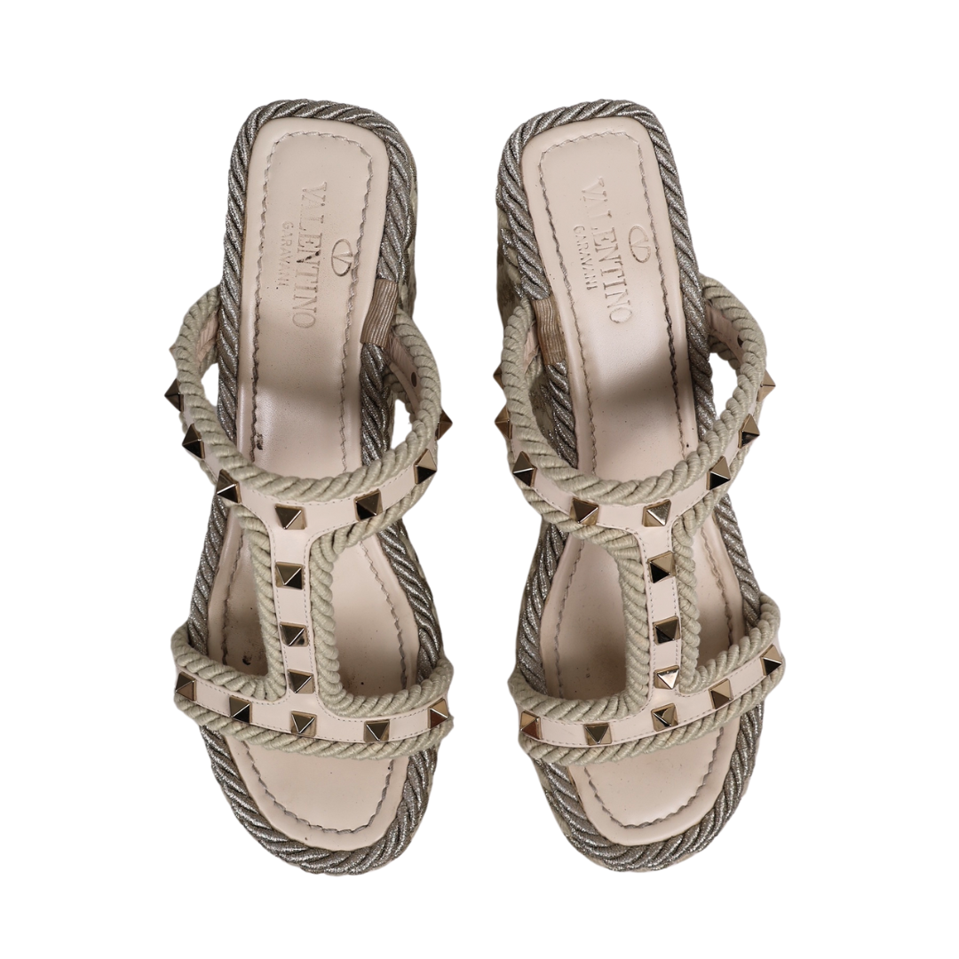 Valentino Garavani Leather Rockstud Torchon 90mm Wedge Sandal (Size 38)