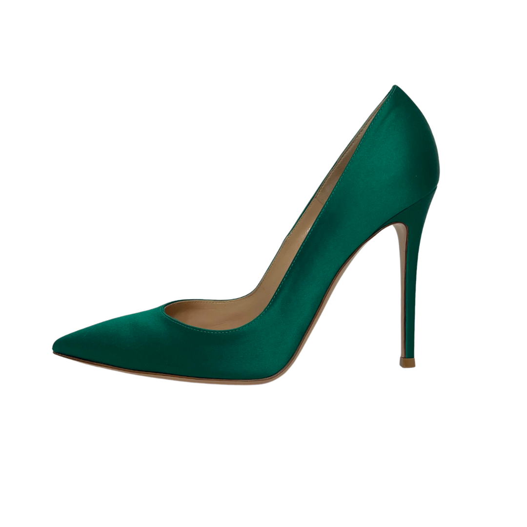 Gianvito Rossi Gianvito 105 Suede Pumps