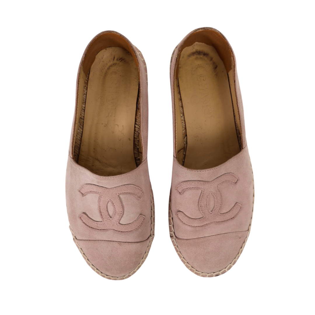 Chanel Interlocking CC Logo Suede Espadrilles (Size 37)