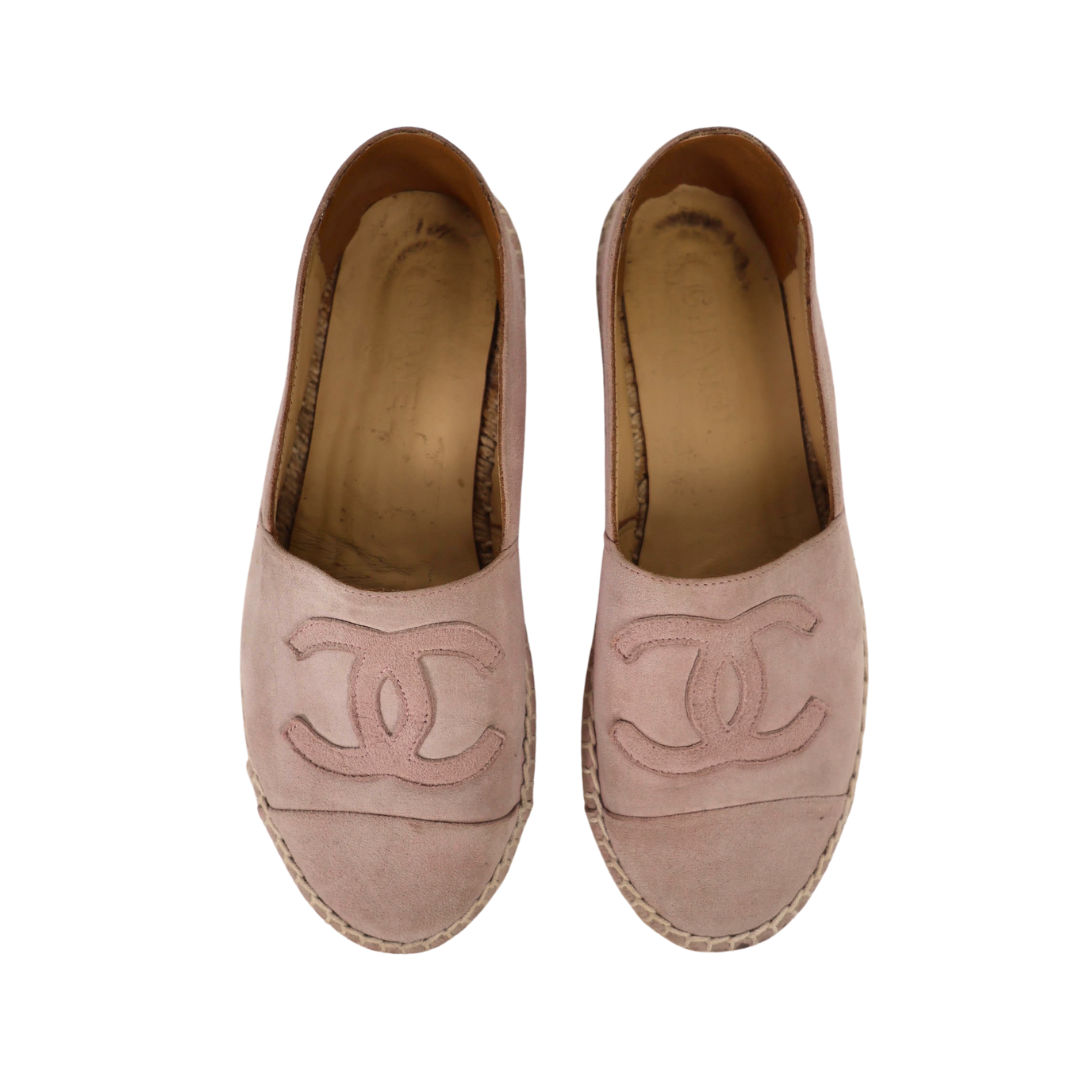 Chanel Interlocking CC Logo Suede Espadrilles (Size 37)
