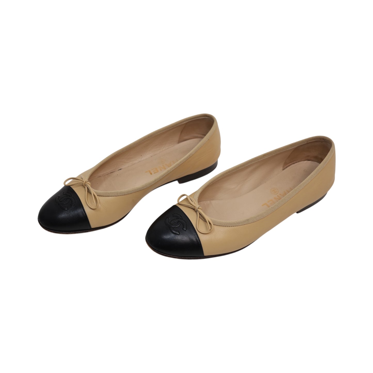 Chanel Interlocking CC Lambskin Leather Ballet Flats (Size 38)