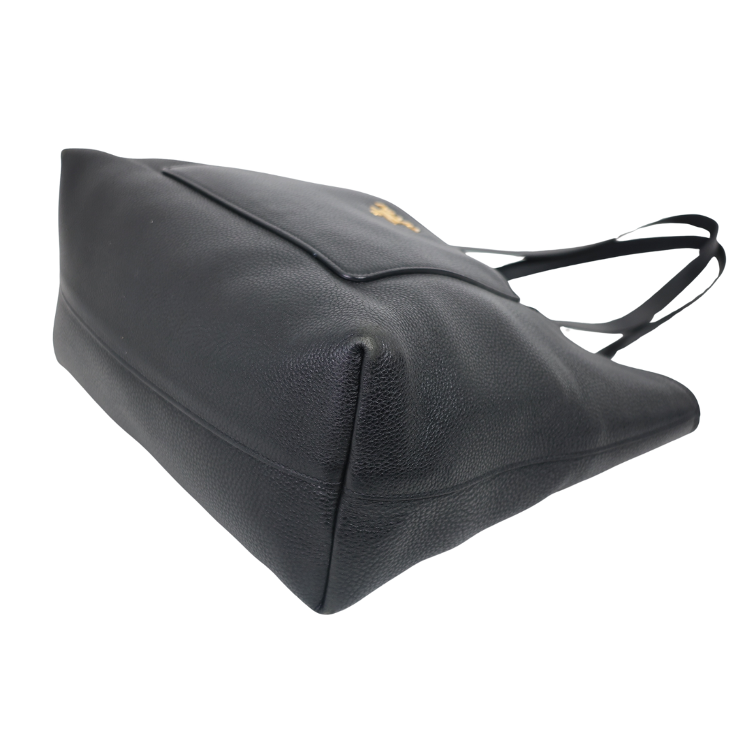 Prada Vitello Daino Leather Pocket Shopping Tote