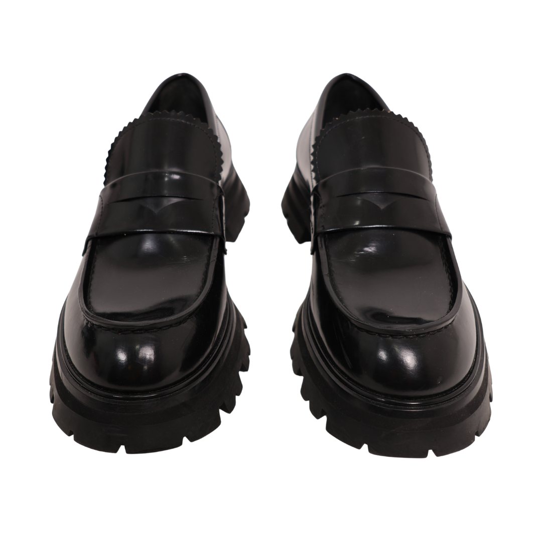 Alexander McQueen Wander Leather Loafers (Size 38.5)