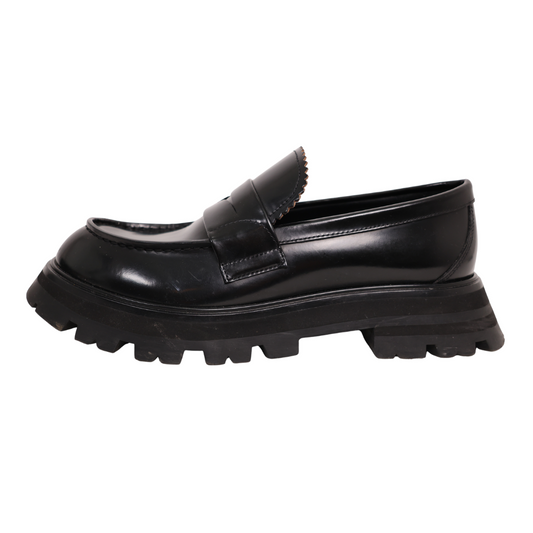 Alexander McQueen Wander Leather Loafers (Size 38.5)