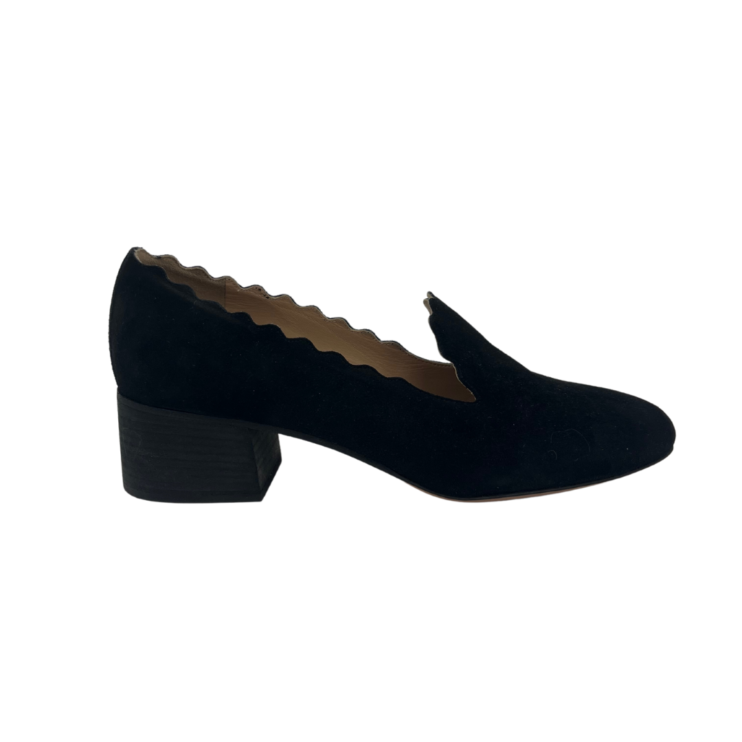 Chloe Scalloped Suede Pump (Size 39.5)