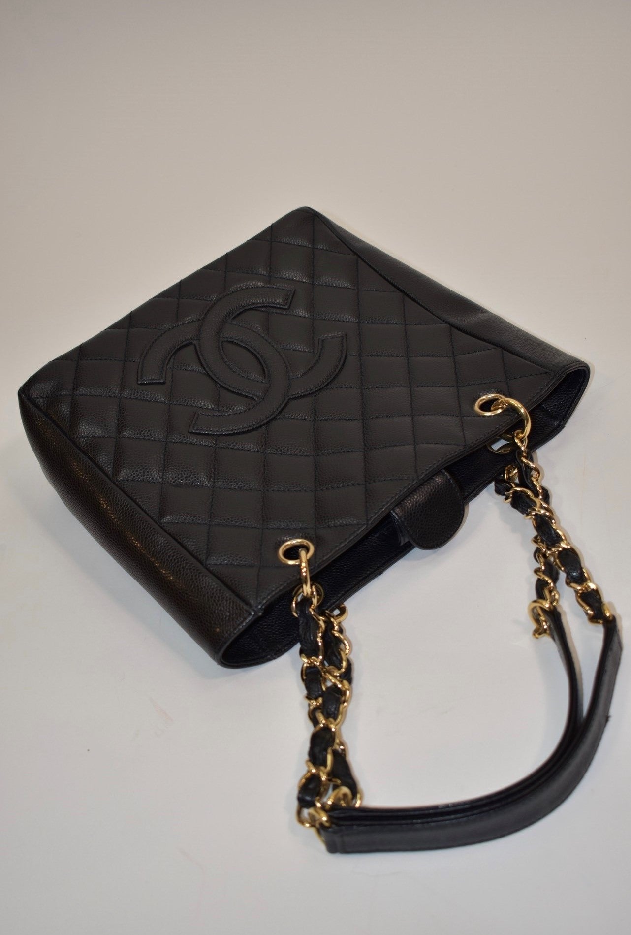 Chanel Caviar Petite Shopping Tote – Designer Exchange Consignment TO