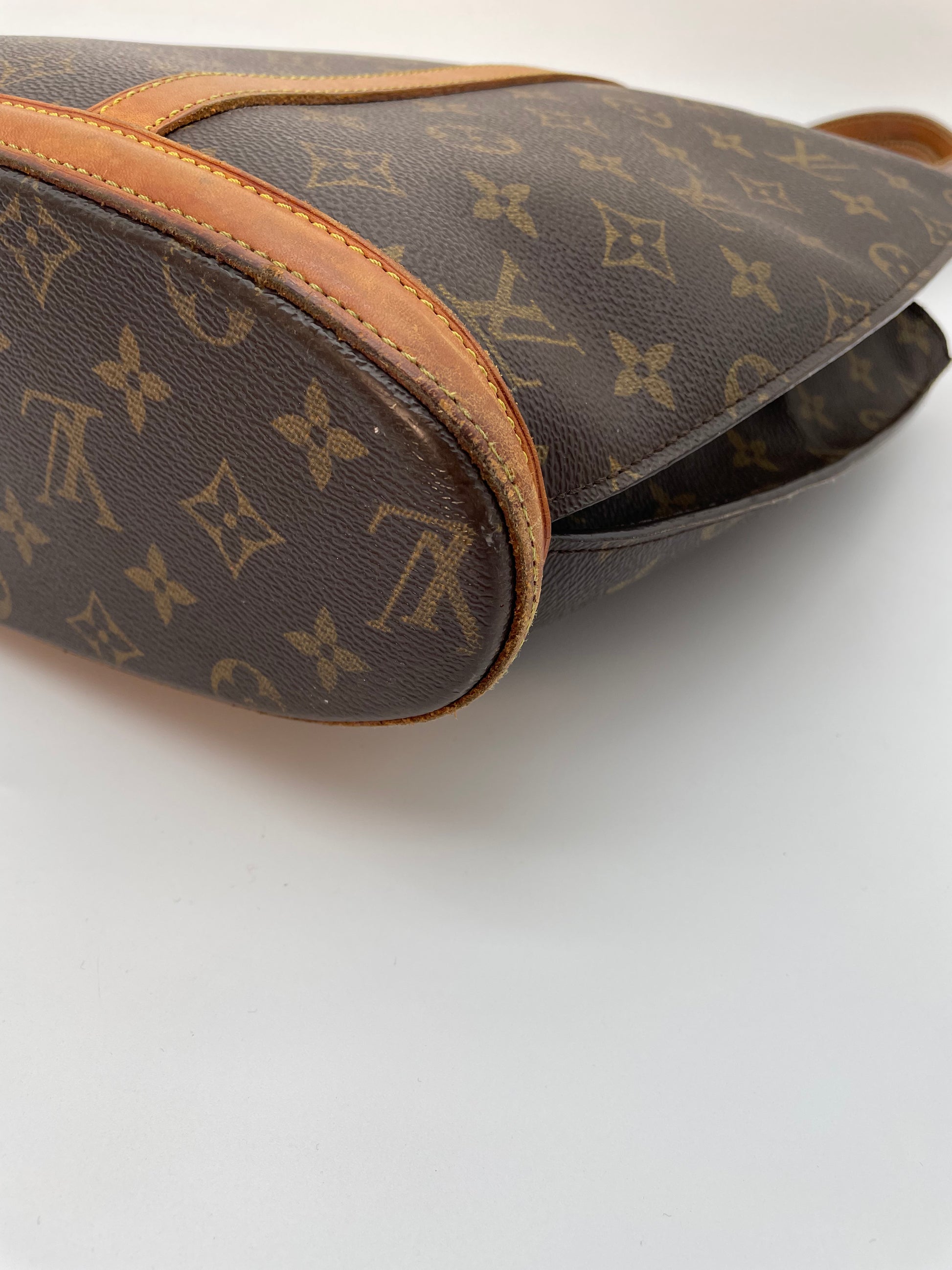 Designer Exchange Ltd - The LV Babylone is the perfect every day
